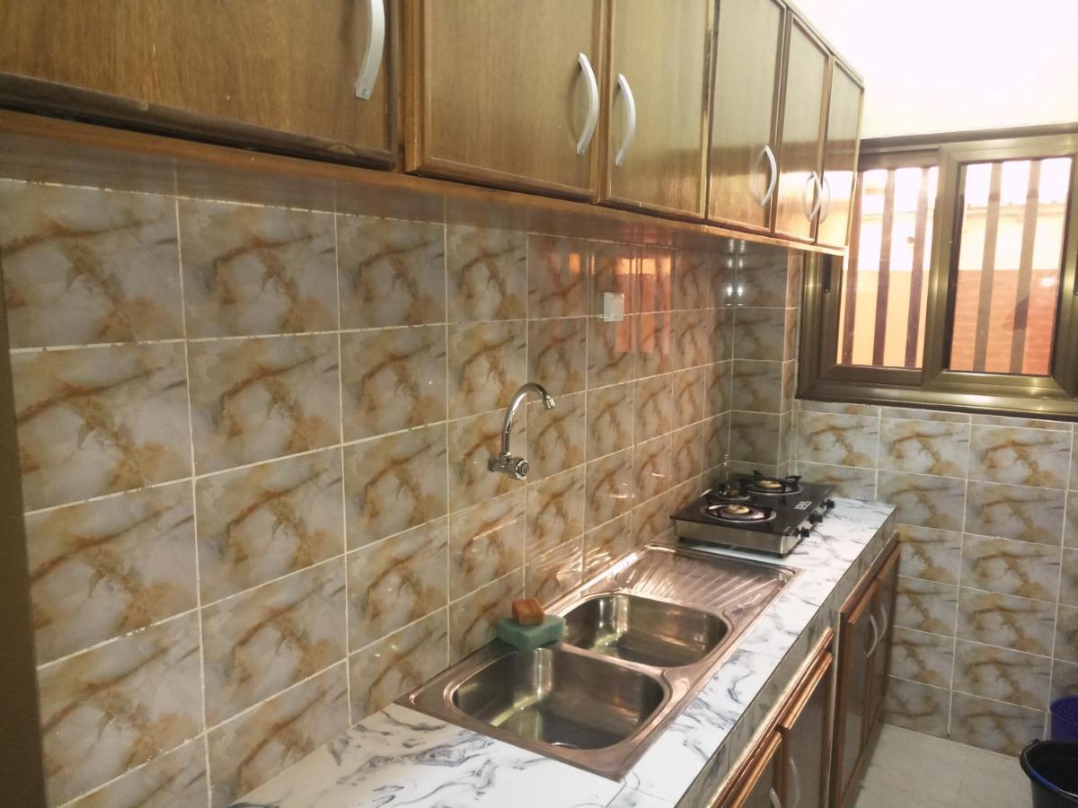 Residence Lynda Prestige ワガドゥグー エクステリア 写真
